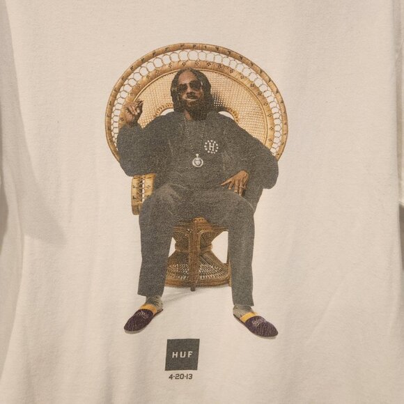 Snoop Dog printed T-shirt, Size M - Picture 3 of 3